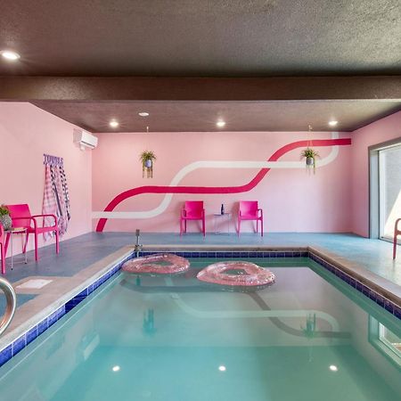 Pink Pines Avantstay Luxury Aesthetic Dream Home Indoor Pool Hot Tub Pigeon Forge Kültér fotó