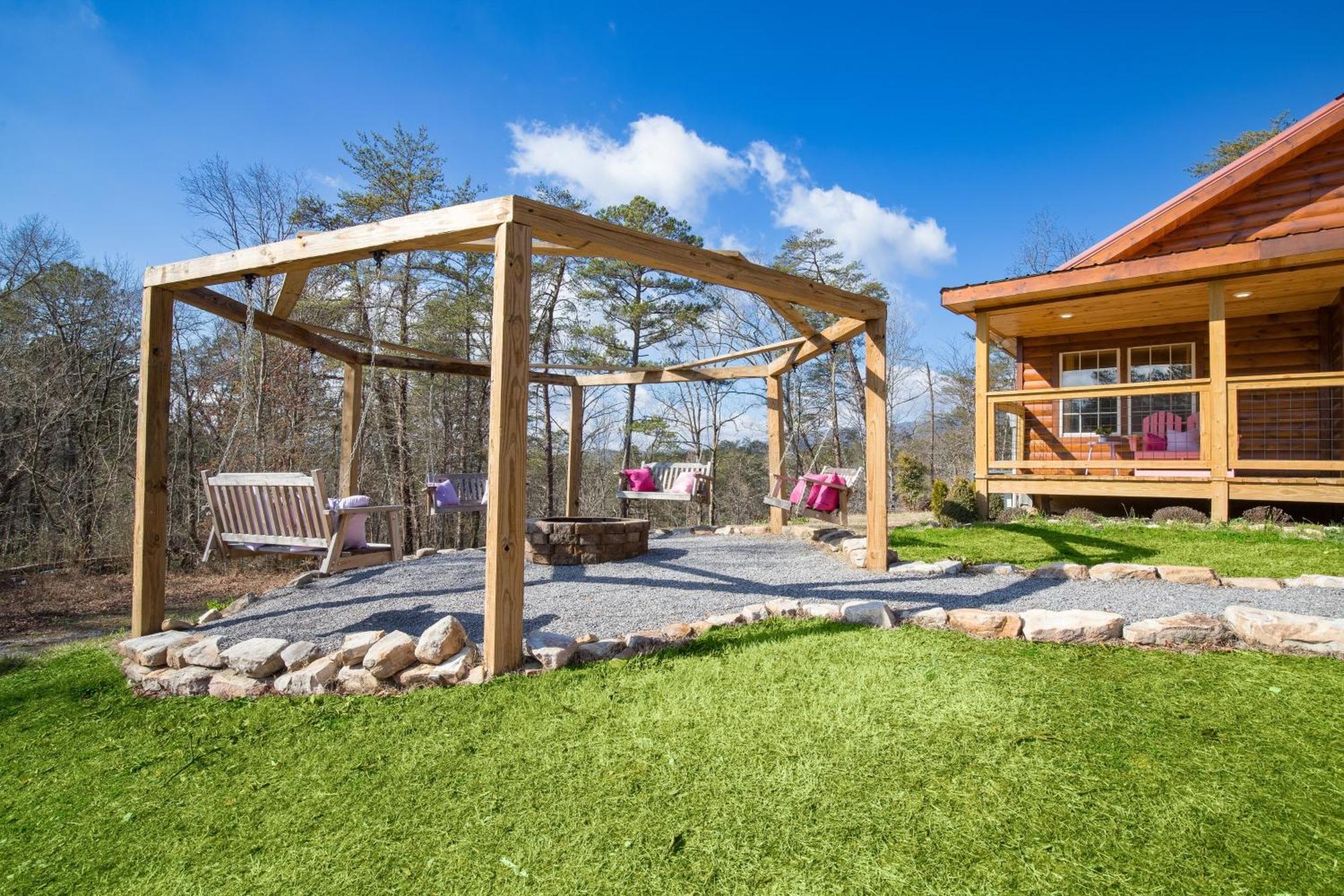 Pink Pines Avantstay Luxury Aesthetic Dream Home Indoor Pool Hot Tub Pigeon Forge Kültér fotó
