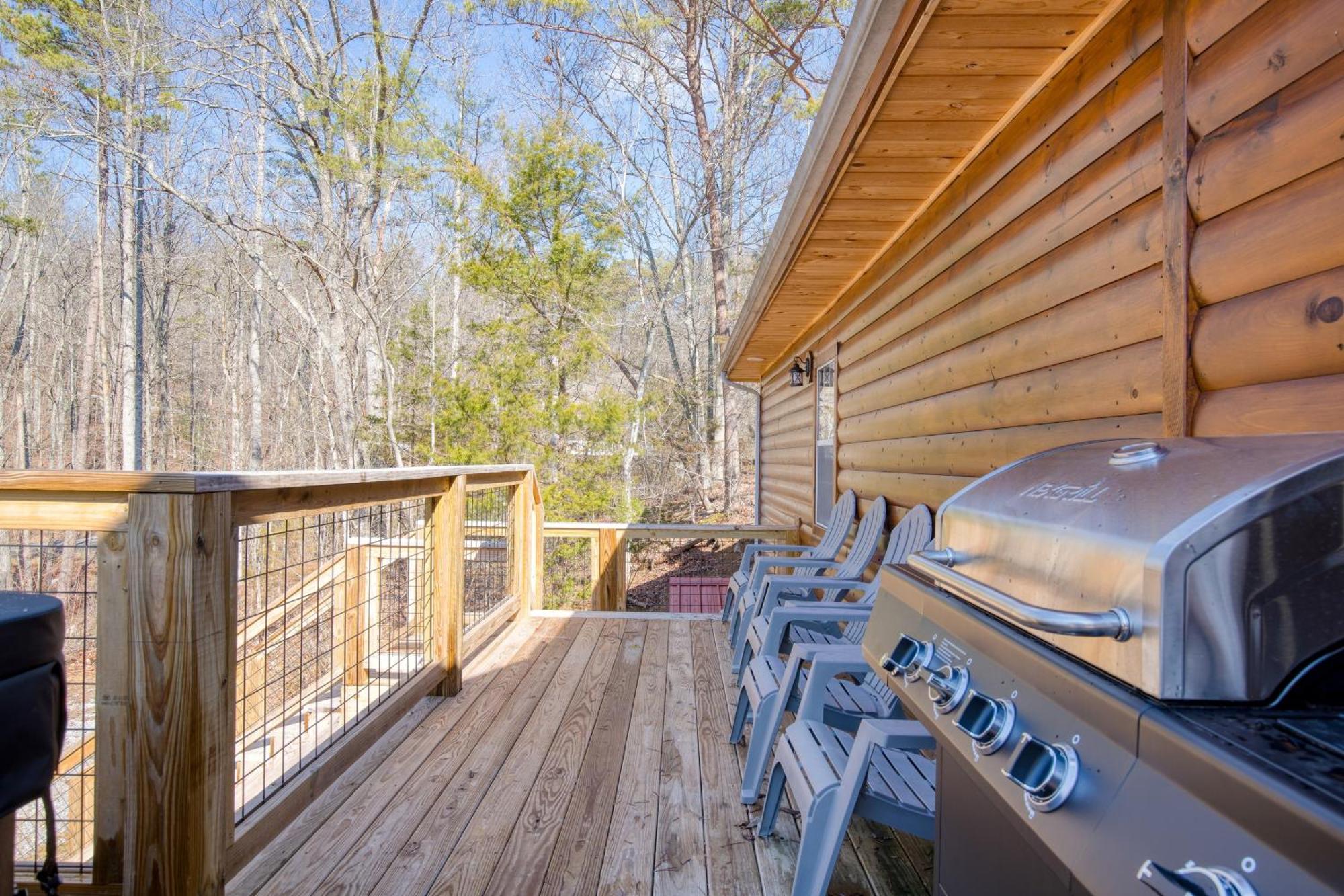 Pink Pines Avantstay Luxury Aesthetic Dream Home Indoor Pool Hot Tub Pigeon Forge Kültér fotó