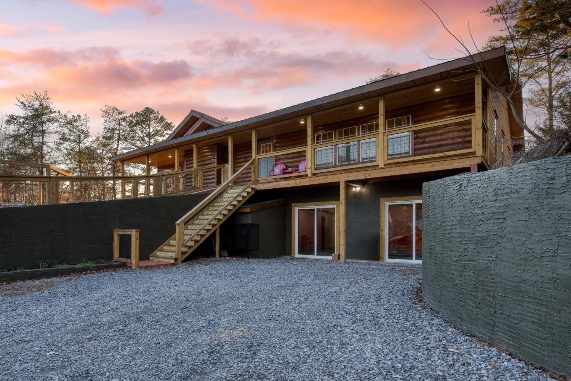 Pink Pines Avantstay Luxury Aesthetic Dream Home Indoor Pool Hot Tub Pigeon Forge Kültér fotó