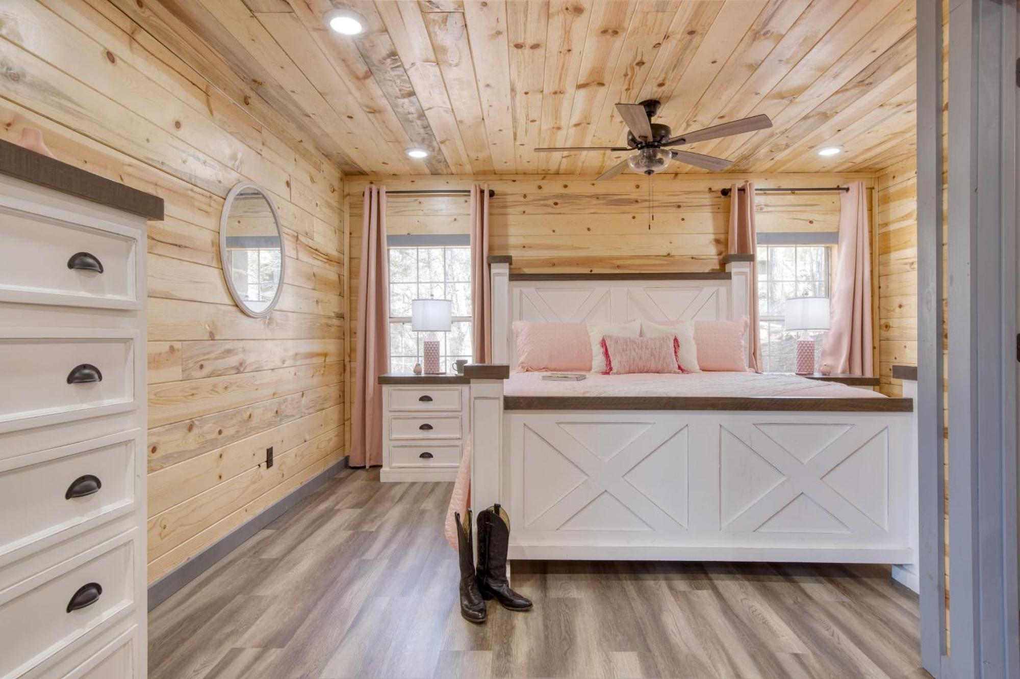 Pink Pines Avantstay Luxury Aesthetic Dream Home Indoor Pool Hot Tub Pigeon Forge Kültér fotó