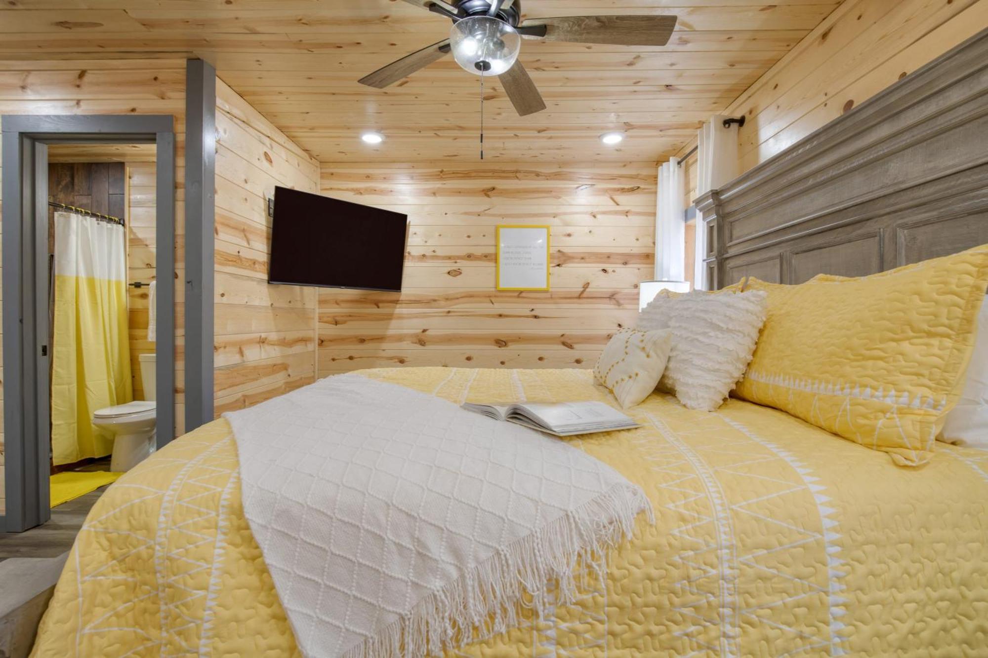 Pink Pines Avantstay Luxury Aesthetic Dream Home Indoor Pool Hot Tub Pigeon Forge Kültér fotó