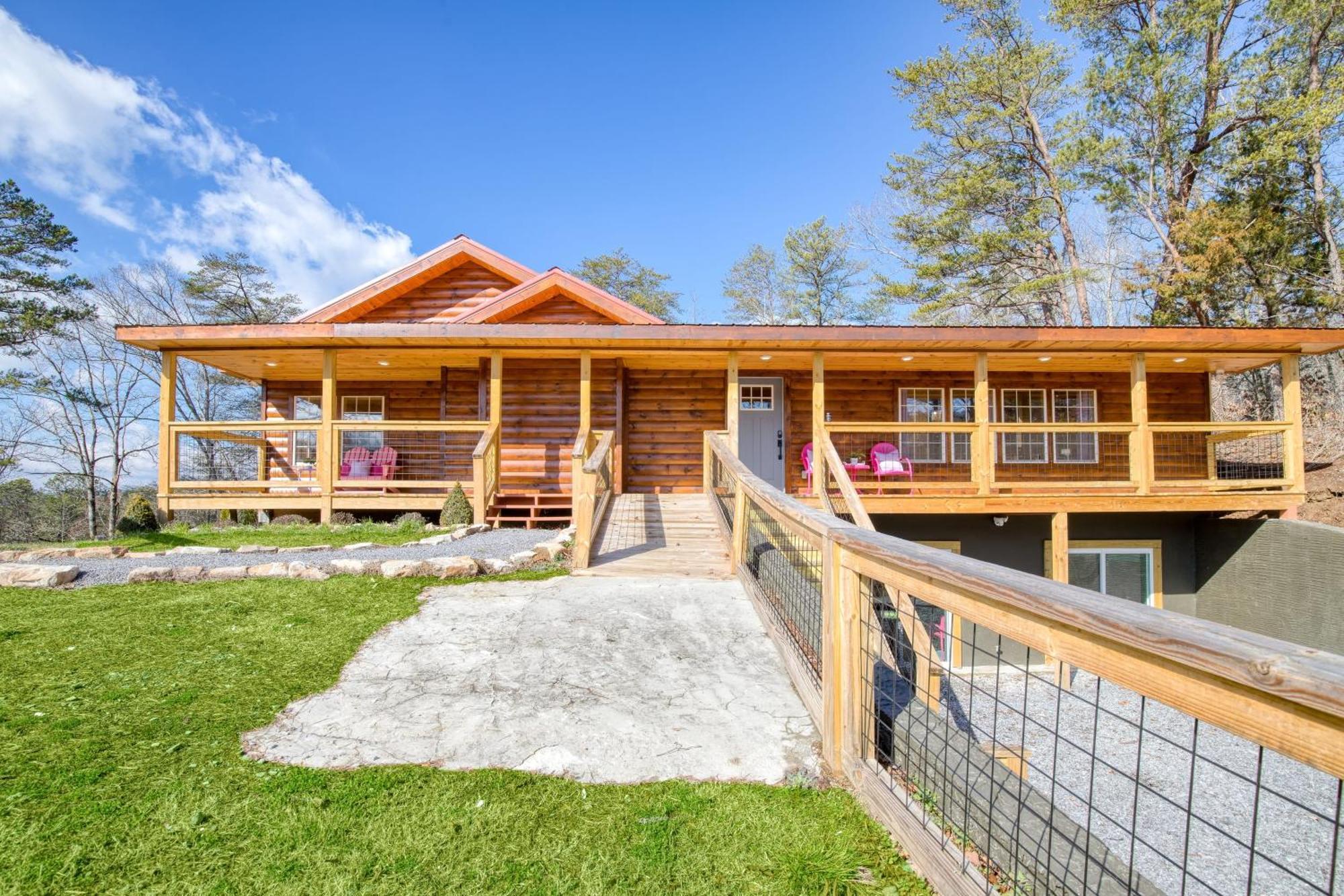 Pink Pines Avantstay Luxury Aesthetic Dream Home Indoor Pool Hot Tub Pigeon Forge Kültér fotó