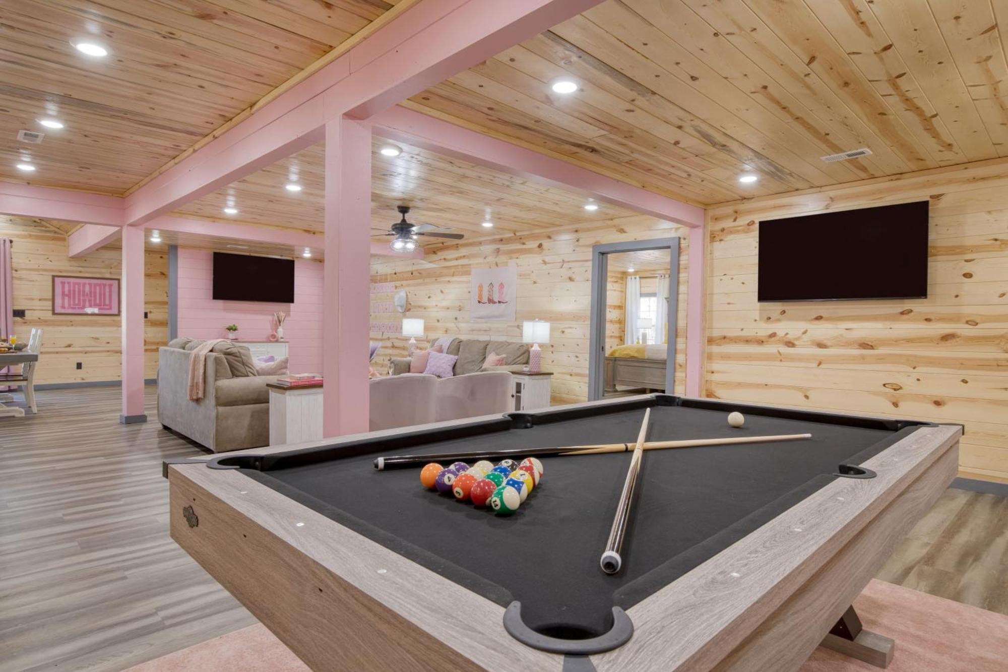 Pink Pines Avantstay Luxury Aesthetic Dream Home Indoor Pool Hot Tub Pigeon Forge Kültér fotó